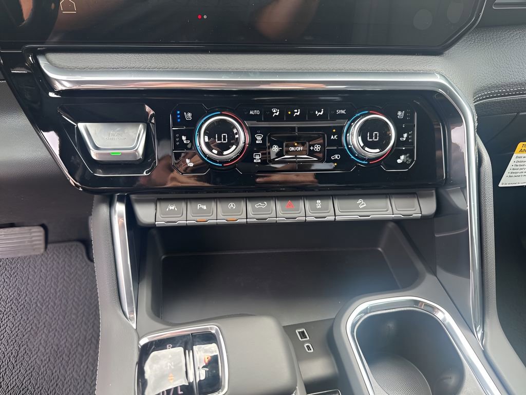 Certified 2026 GMC Sierra 1500 Denali w/ Technology Package image 36