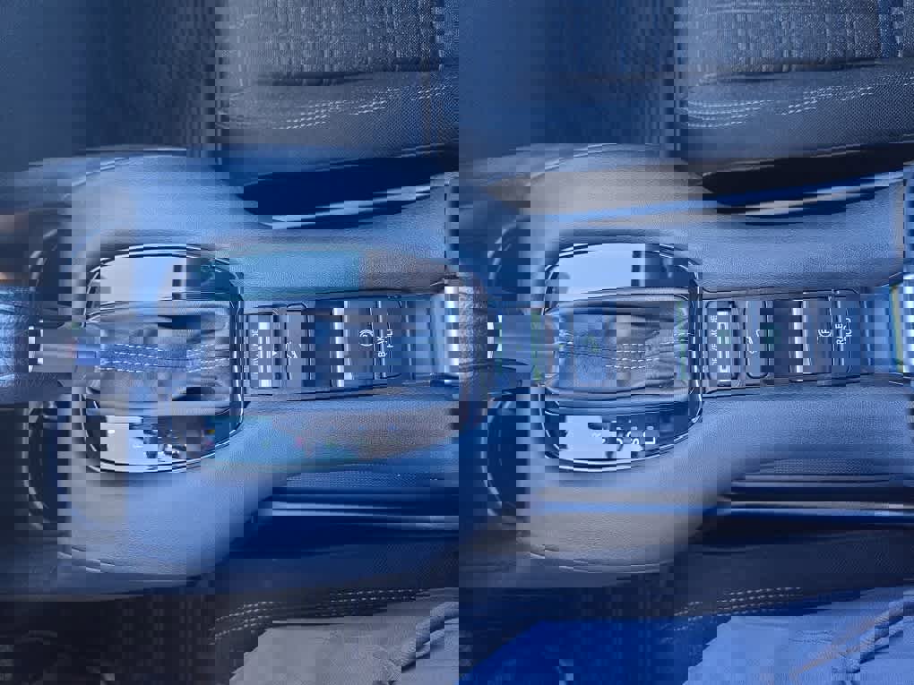 Used 2023 Honda HR-V LX image 34