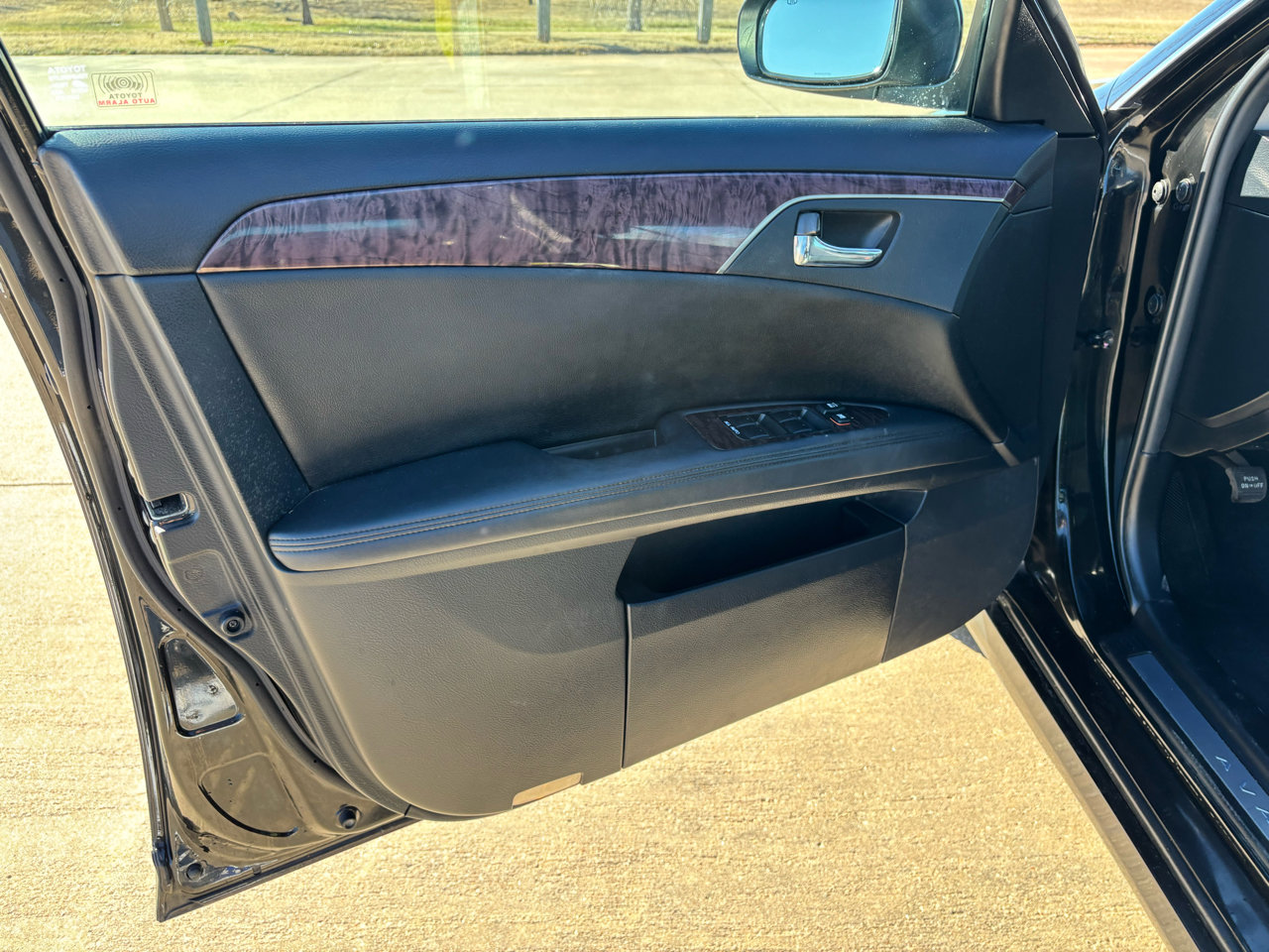 Used 2012 Toyota Avalon image 11