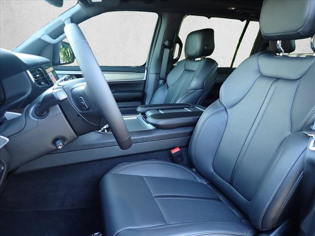 New 2026 Jeep Grand Wagoneer Limited AWD/4WD image 13