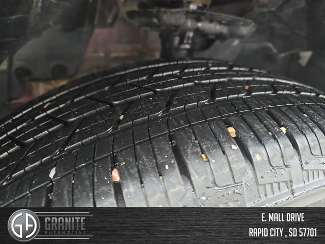 Used 2024 Nissan Rogue SL w/ SL Premium Package image 28