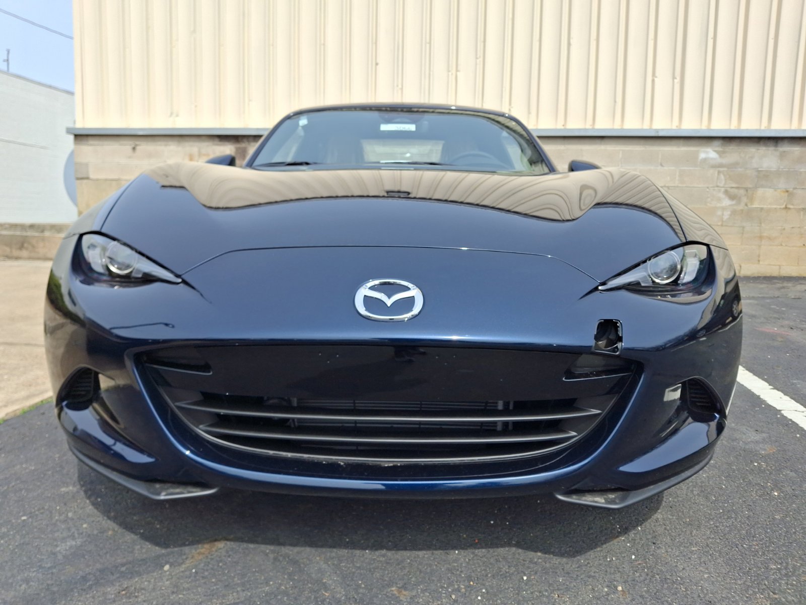 New 2026 MAZDA MX-5 Miata RF Grand Touring image 2