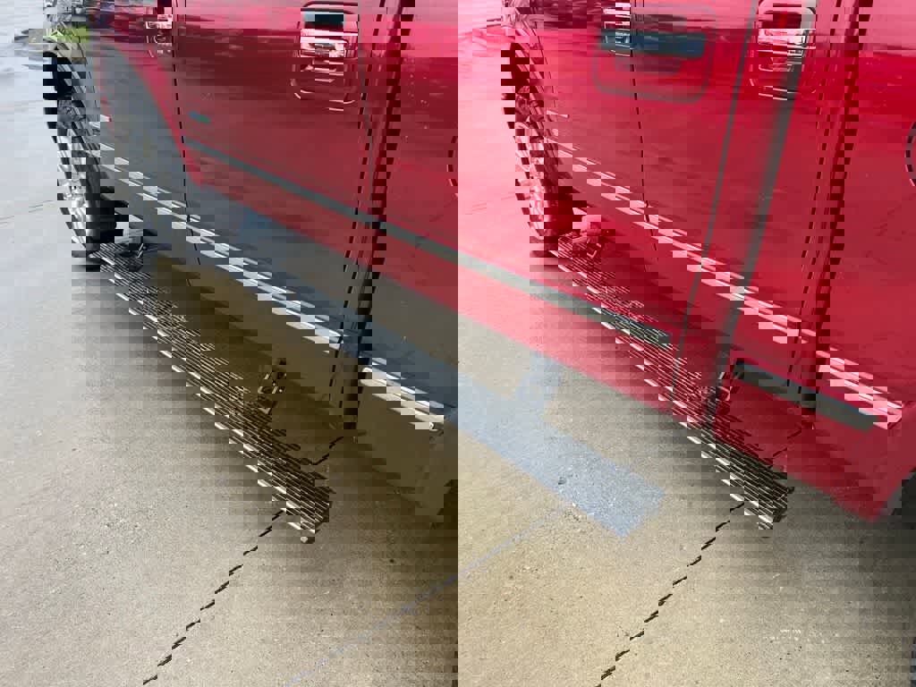 Used 2014 Ford F150 Platinum image 26