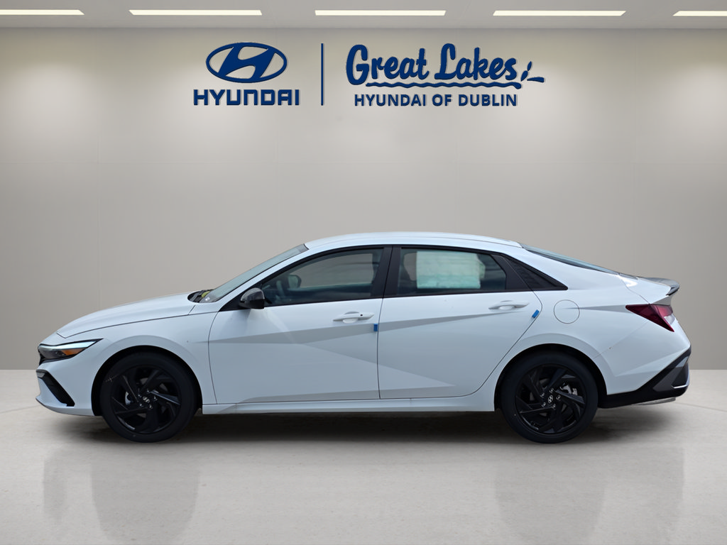 New 2026 Hyundai Elantra Sport FWD image 2