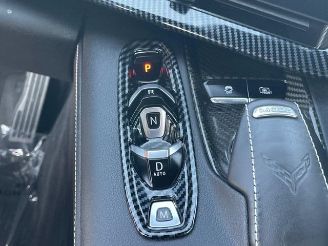 Used 2023 Chevrolet Corvette Stingray Preferred Cpe w/ Z51 Performance Package RWD image 17