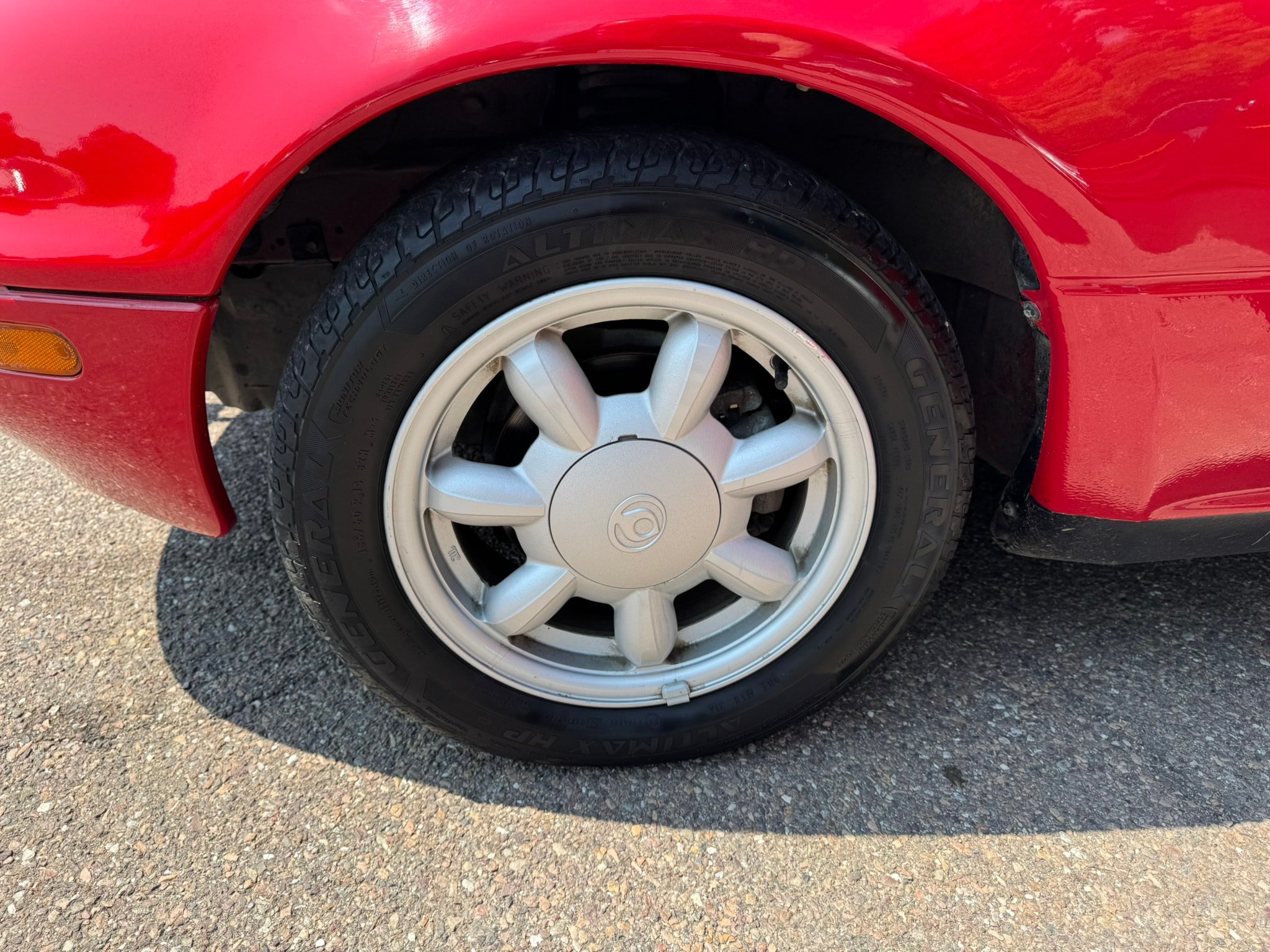 Used 1993 MAZDA MX-5 Miata RWD image 25