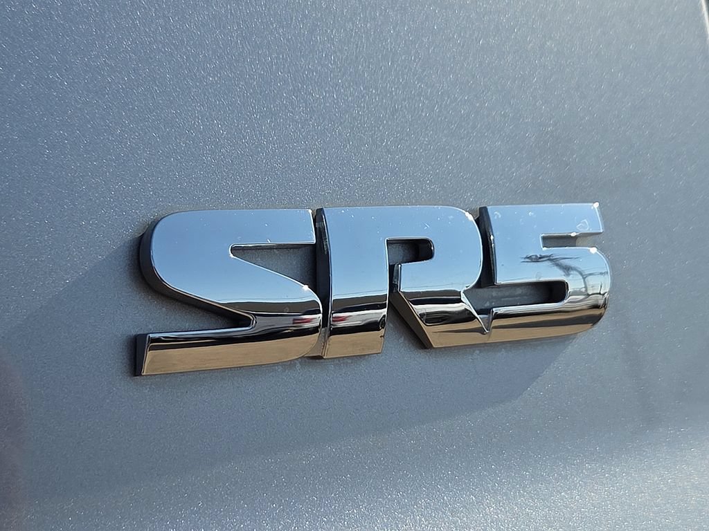 Used 2020 Toyota Tundra SR5 w/ TRD Off-Road Package AWD/4WD image 14