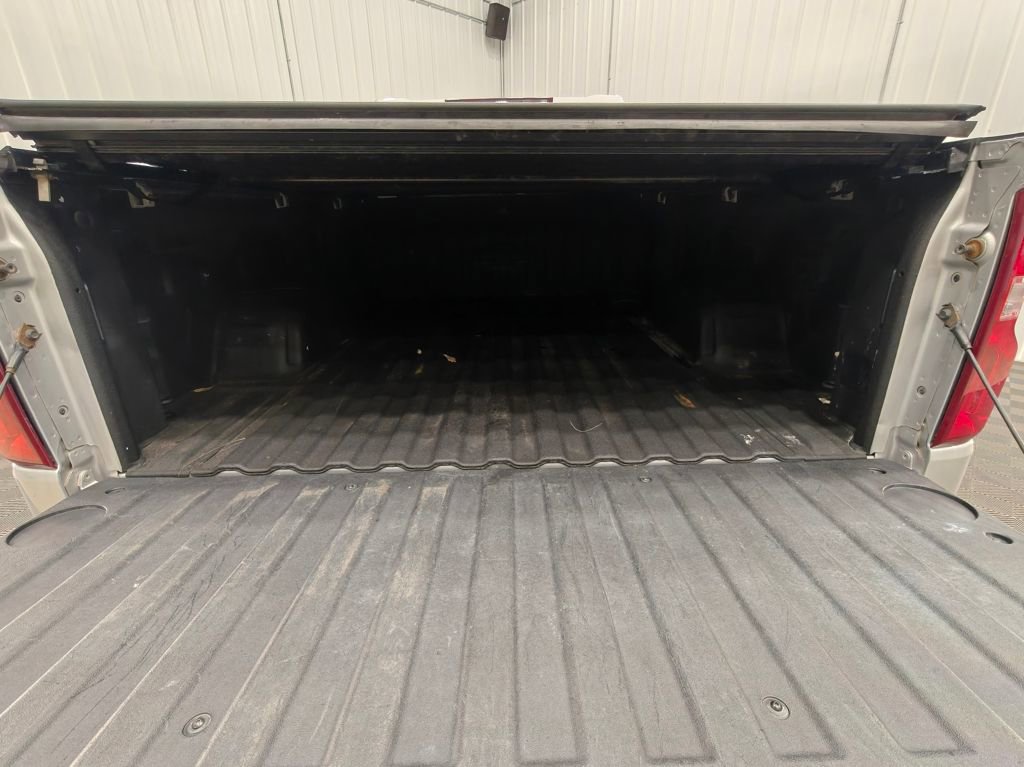 Used 2022 Chevrolet Silverado 1500 Custom image 21