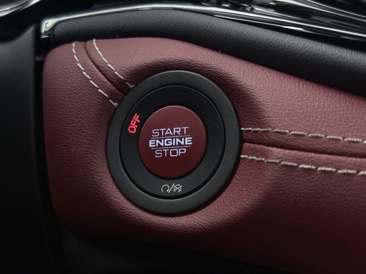 Used 2023 Dodge Durango SRT Hellcat image 59