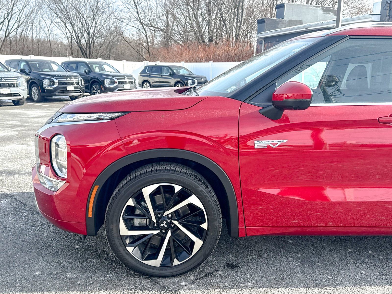 New 2025 Mitsubishi Outlander SEL image 9