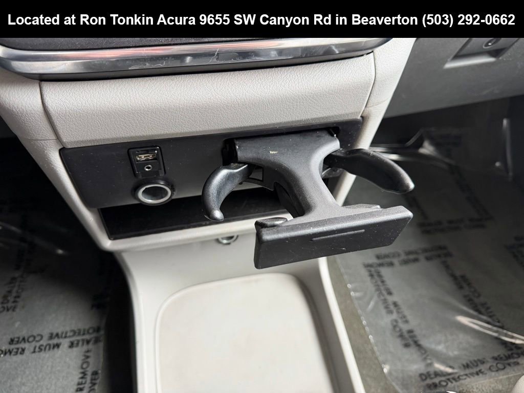 Used 2017 Toyota Sienna LE image 23