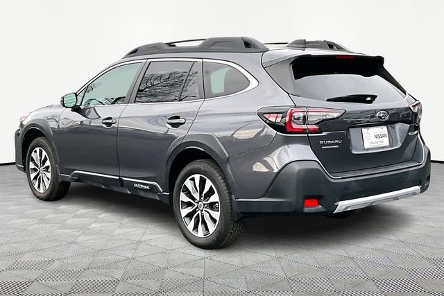 Used 2023 Subaru Outback Limited image 4