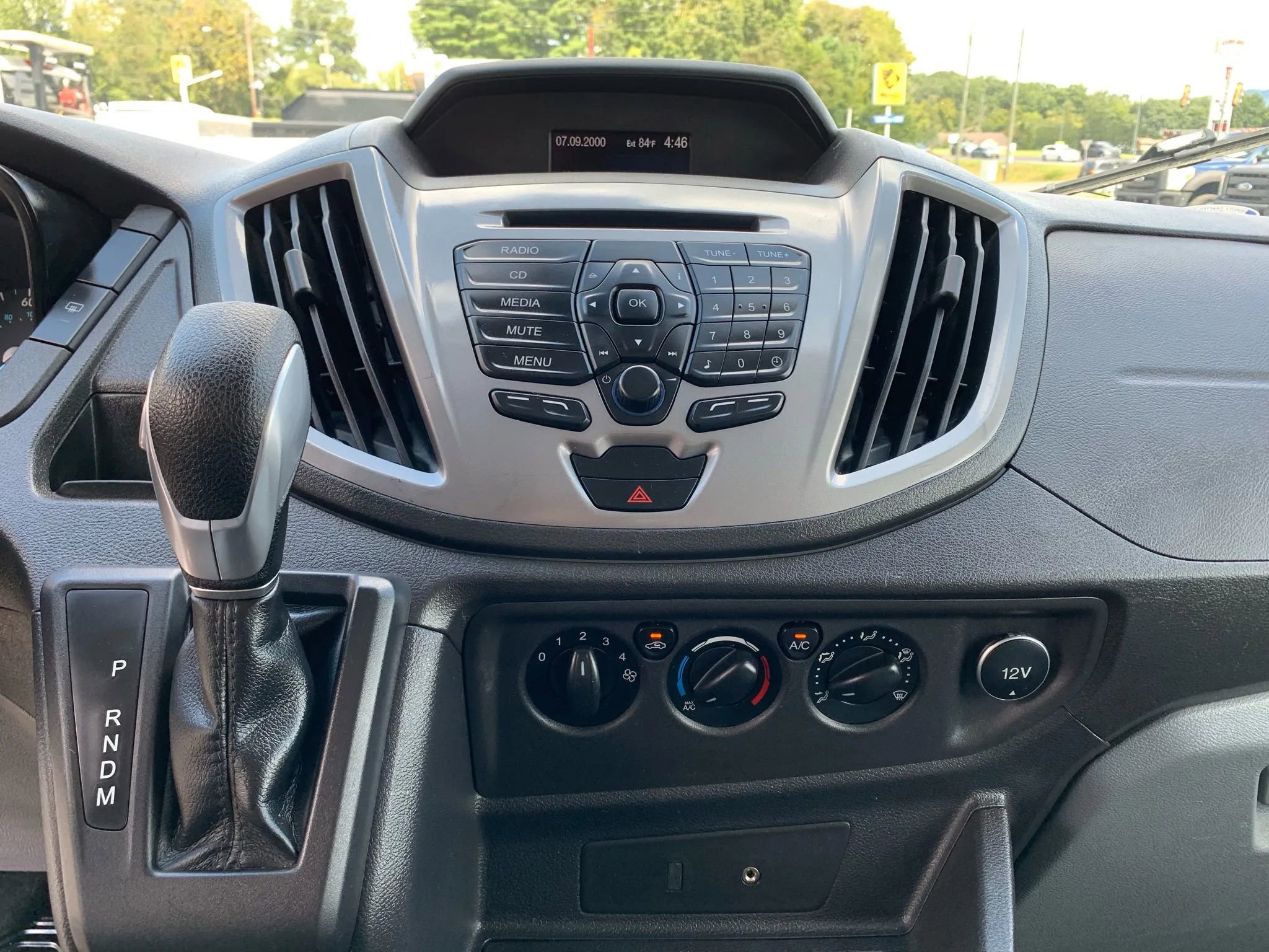 Used 2016 Ford Transit 350 XLT RWD image 15