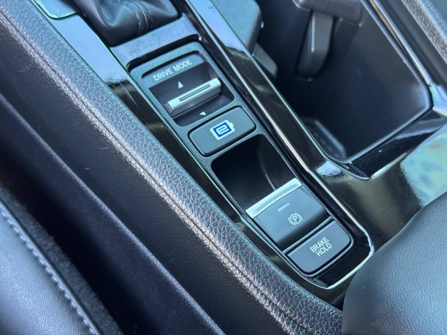 Certified 2025 Honda Accord EX-L image 17