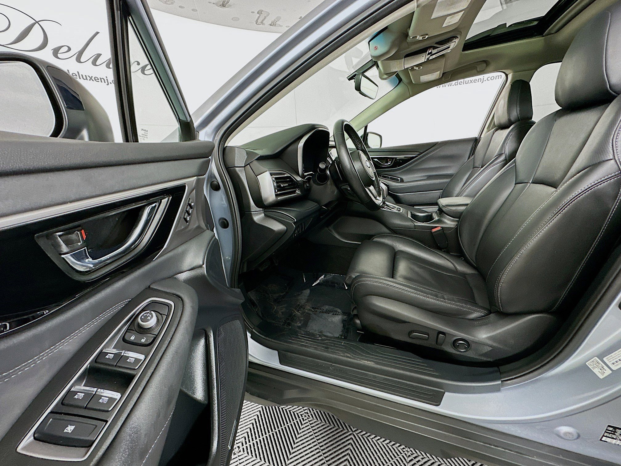 Used 2022 Subaru Outback Limited XT image 21