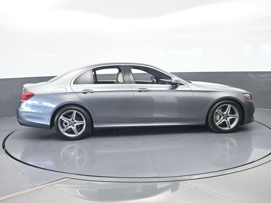 Used 2019 Mercedes-Benz E 300 image 7