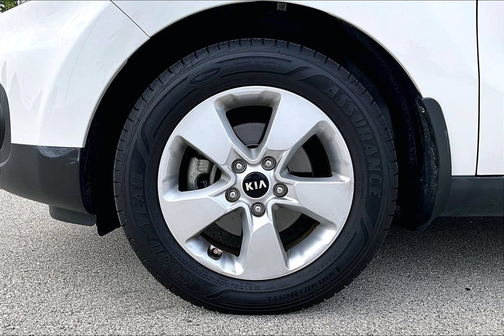 Used 2019 Kia Soul FWD image 10