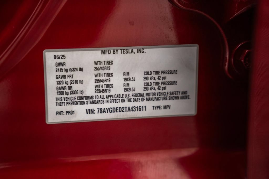 Used 2026 Tesla Model Y 2WD image 37