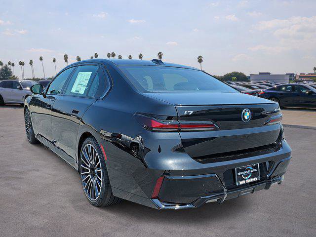 New 2025 BMW i7 xDrive60 image 7