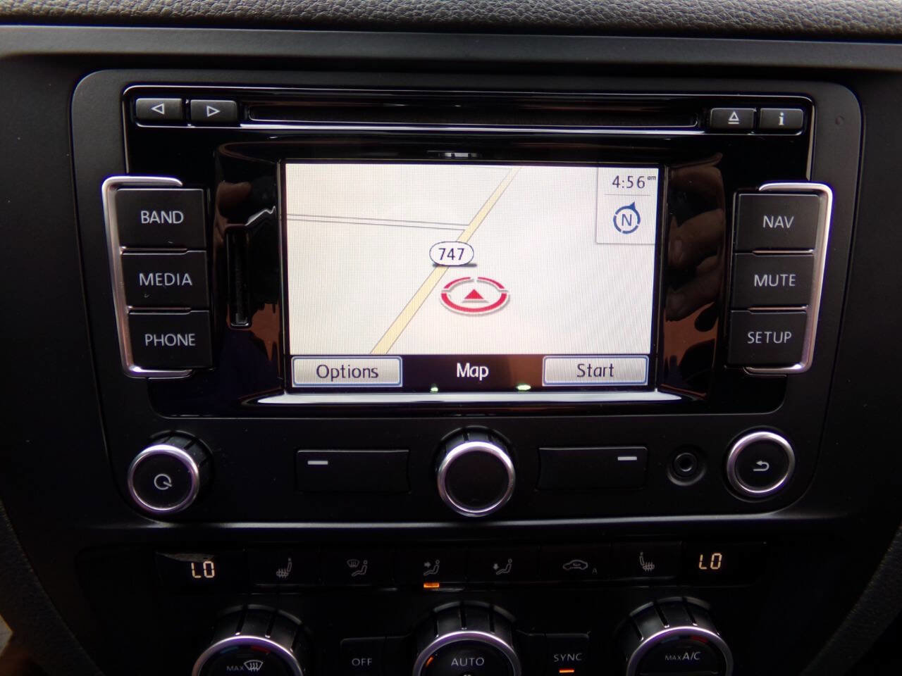 Used 2013 Volkswagen Jetta GLI Autobahn image 59