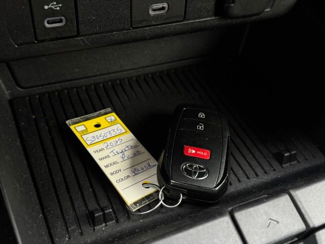 Used 2025 Toyota Prius Limited image 32