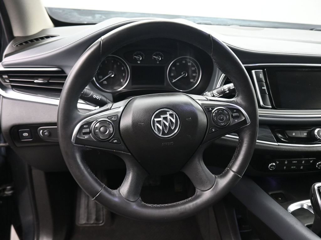 Used 2018 Buick Enclave Essence AWD/4WD image 15