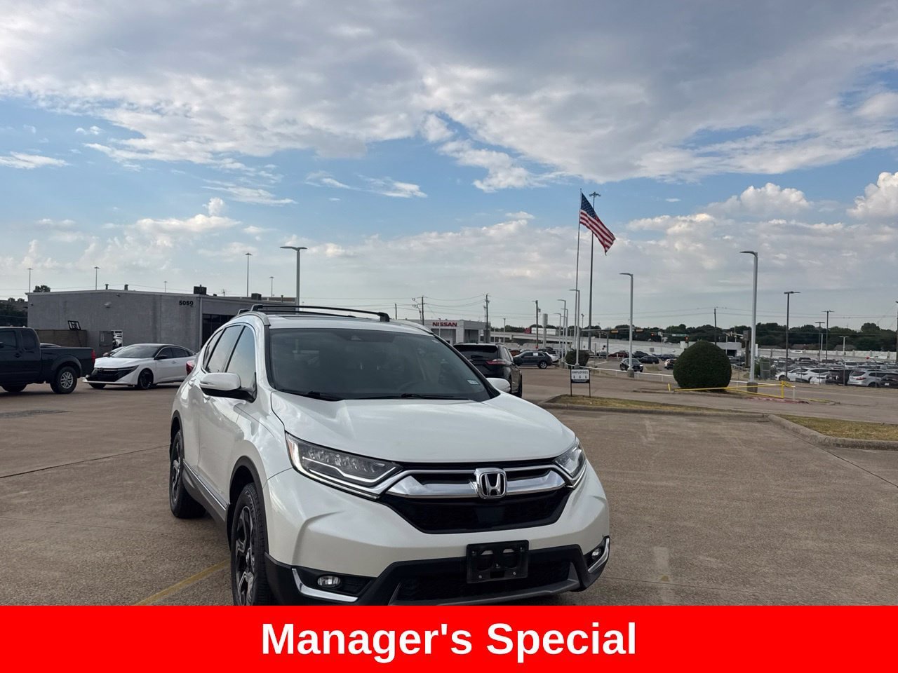 Used 2018 Honda CR-V Touring image 3