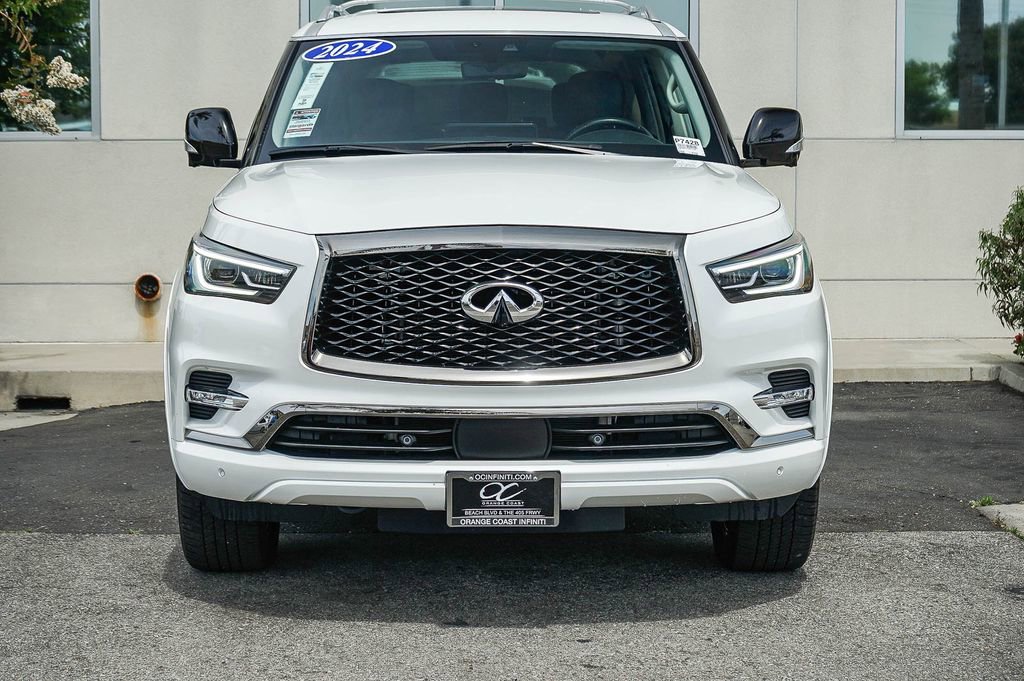 Certified 2024 INFINITI QX80 Premium Select w/ Cargo Package AWD/4WD image 2