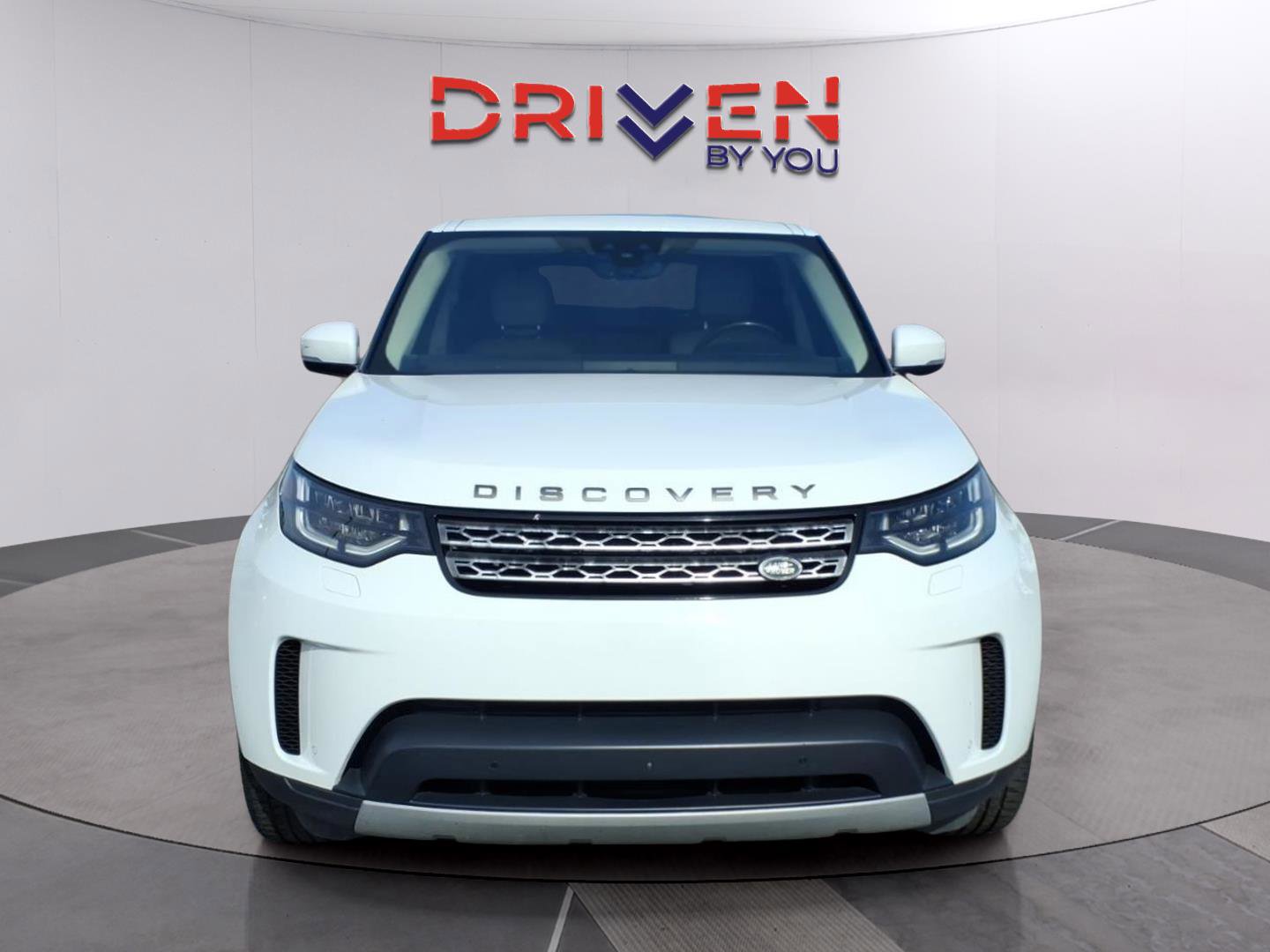 Used 2018 Land Rover Discovery HSE AWD/4WD image 8