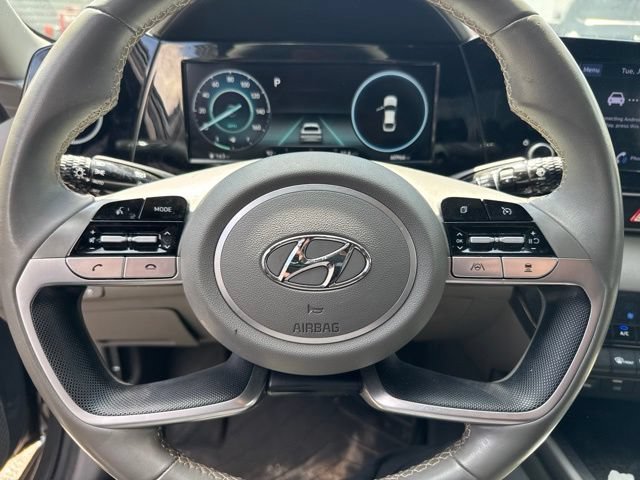 Used 2021 Hyundai Elantra SEL w/ Convenience + Premium Package FWD image 19