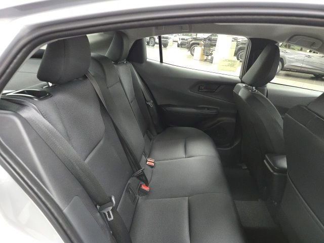 New 2026 Toyota Prius LE image 12