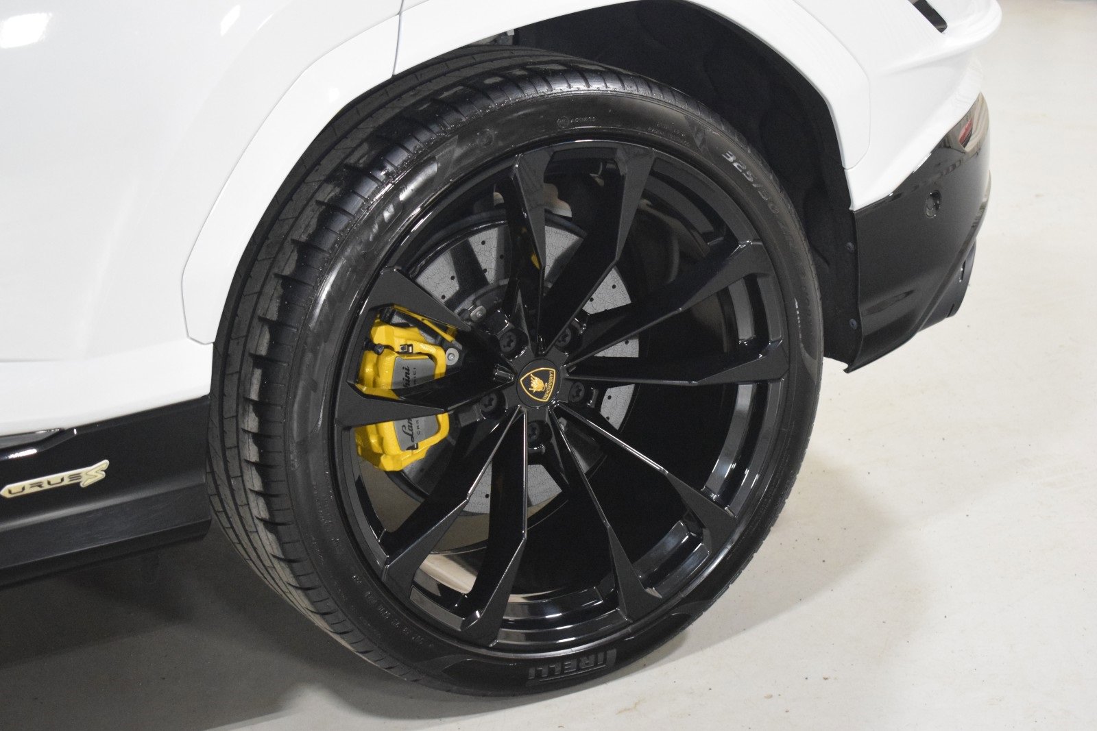 Used 2024 Lamborghini Urus S image 7