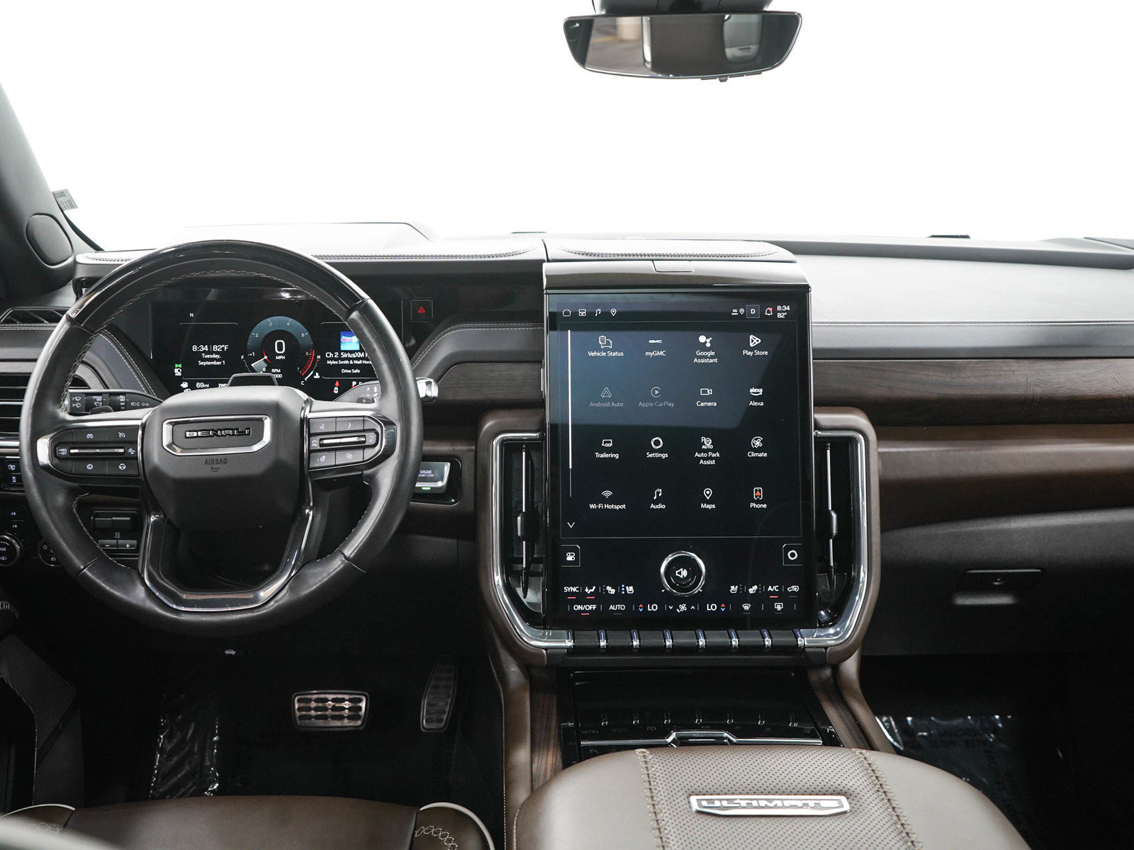 Used 2025 GMC Yukon Denali Ultimate AWD/4WD image 19