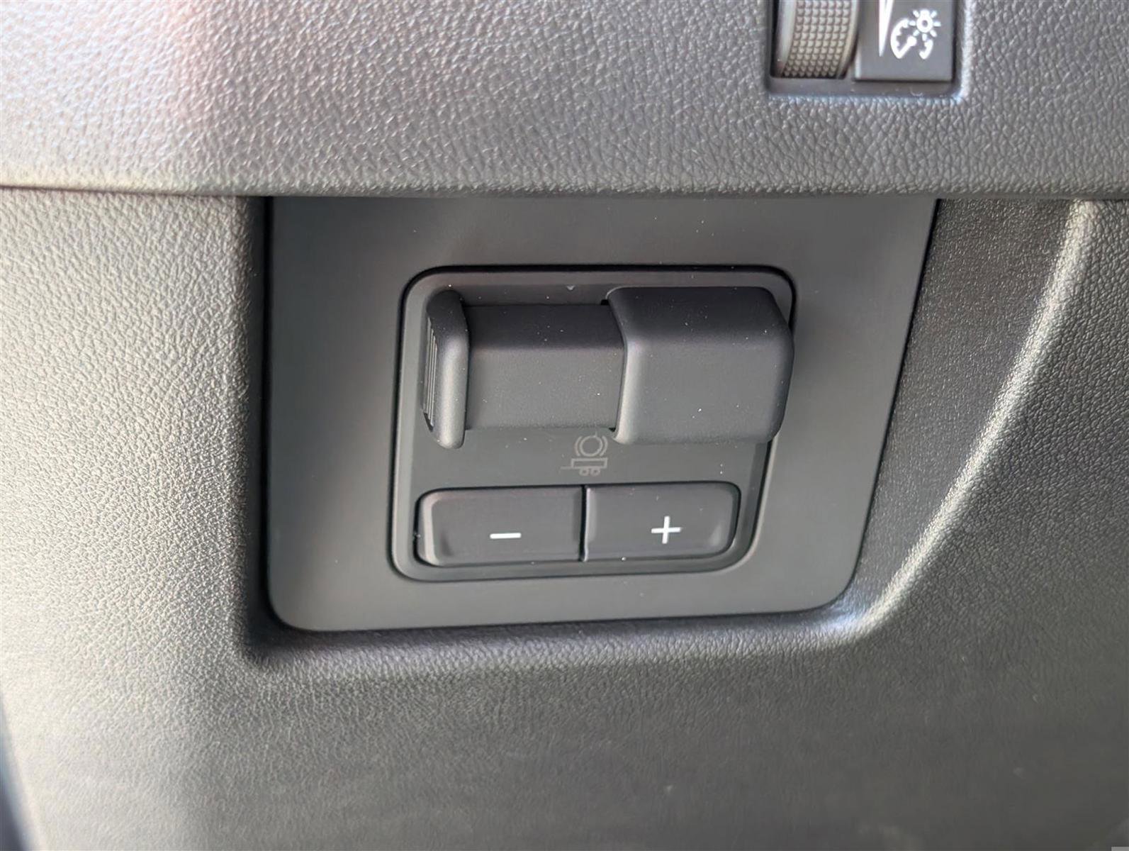 New 2026 Chevrolet Colorado Z71 w/ Technology Package image 17