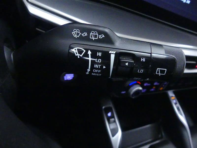 Used 2025 Kia Sorento S w/ Panoramic Sunroof Package AWD/4WD image 22
