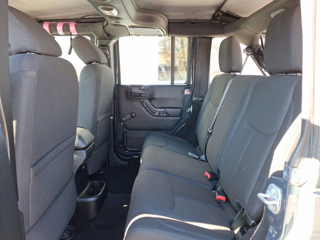 Used 2016 Jeep Wrangler Unlimited Sport image 10