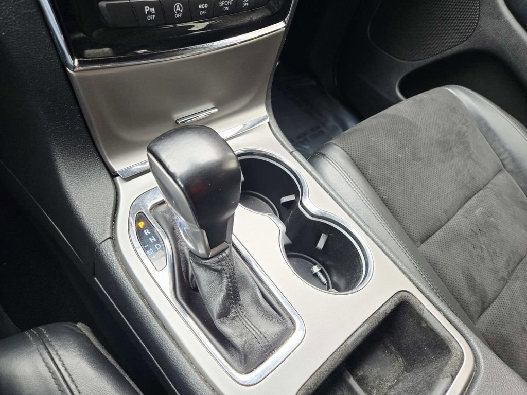 Used 2020 Jeep Grand Cherokee Altitude image 31