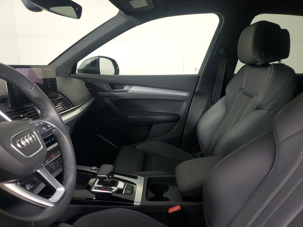 Certified 2025 Audi Q5 2.0T Premium AWD/4WD image 22