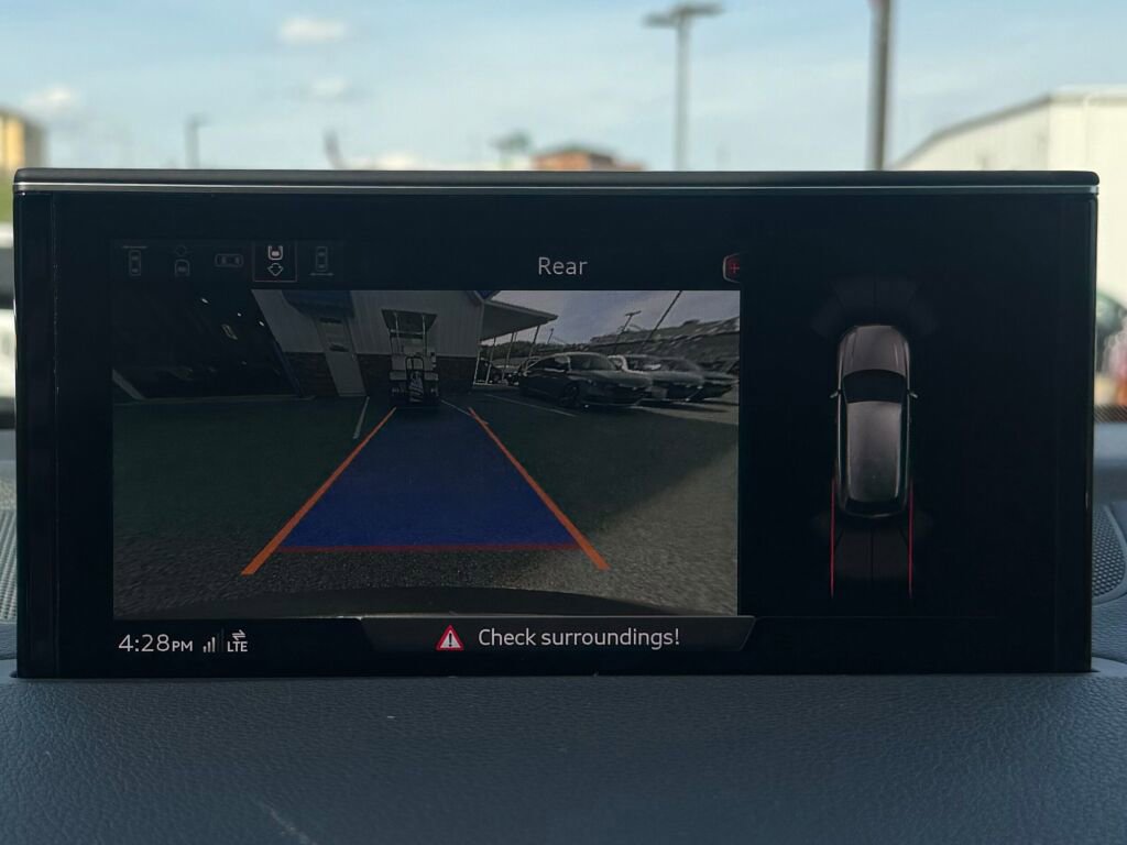 Used 2018 Audi Q7 3.0T Prestige image 32