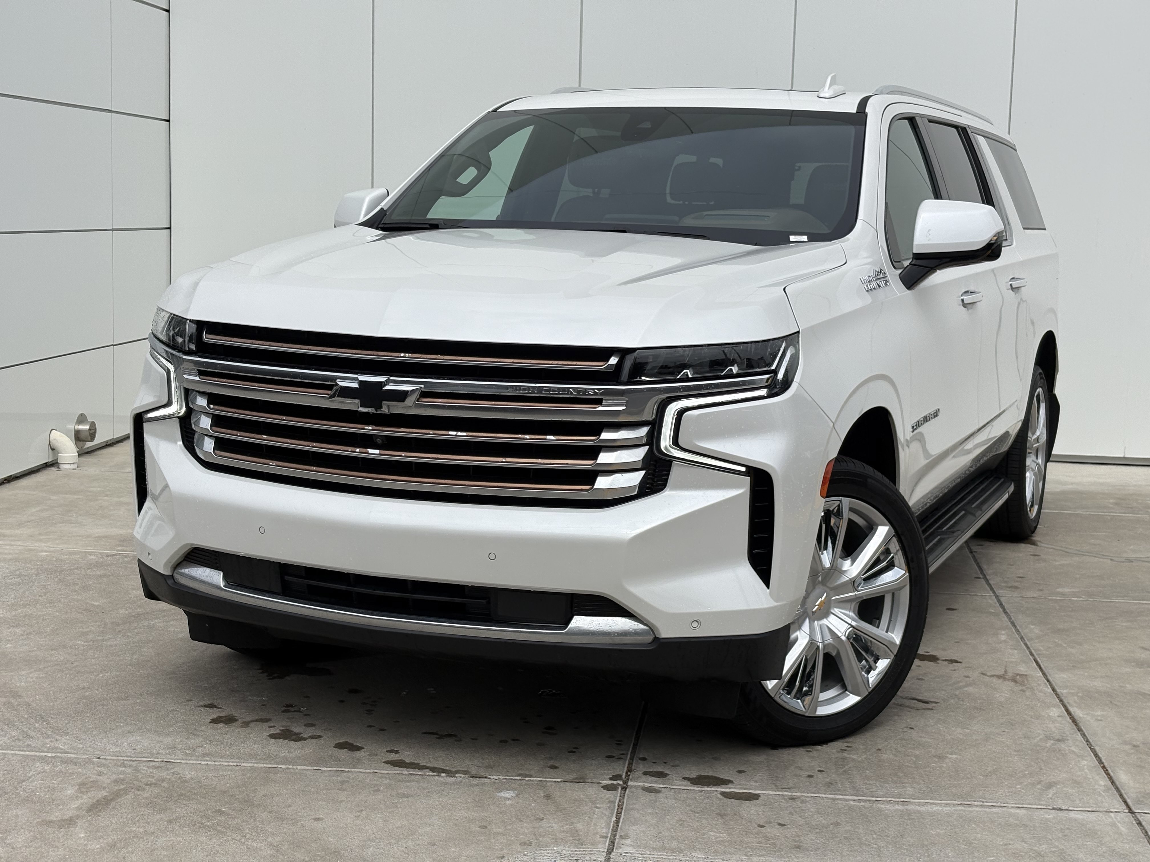 Used 2022 Chevrolet Suburban High Country w/ Max Trailering Package