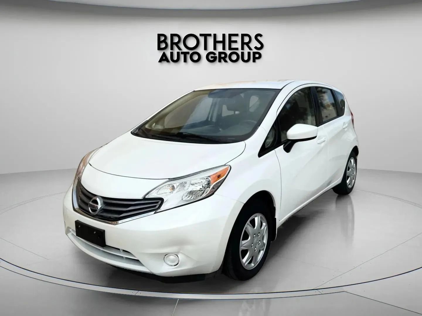 Used 2016 Nissan Versa Note SV image 6