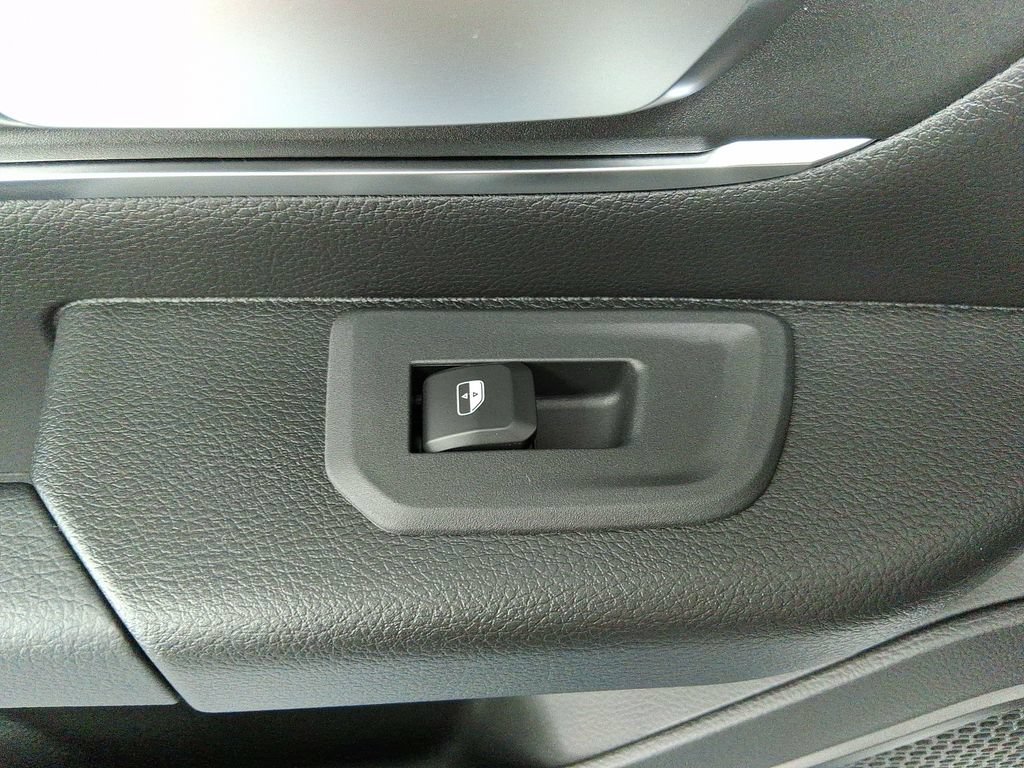 New 2026 RAM 1500 Big Horn AWD/4WD image 9