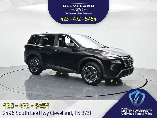 Used 2025 Nissan Rogue SV image 1