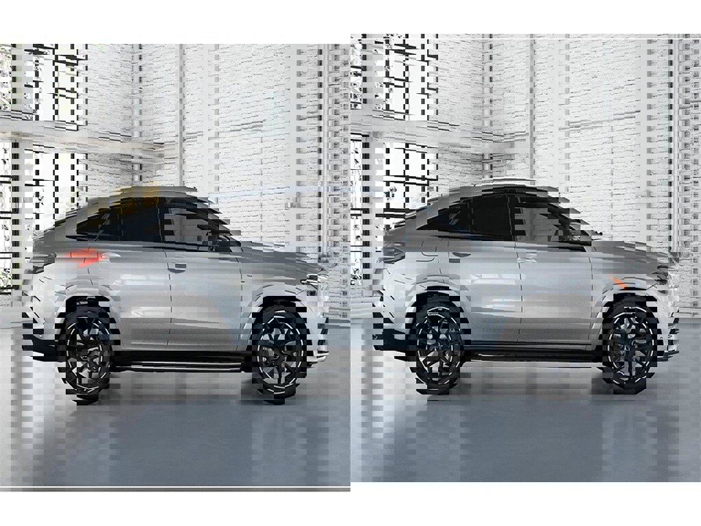New 2026 Mercedes-Benz GLE 53 AMG 4MATIC image 2