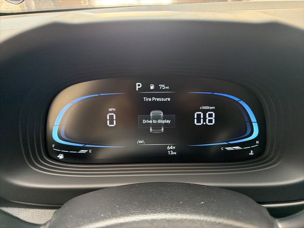 Used 2026 Hyundai Venue SEL FWD image 24