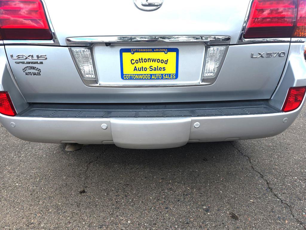 Used 2010 Lexus LX 570 4WD image 33