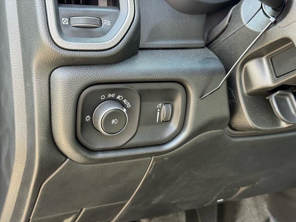 New 2026 RAM 5500 Tradesman w/ Chrome Appearance Group image 36