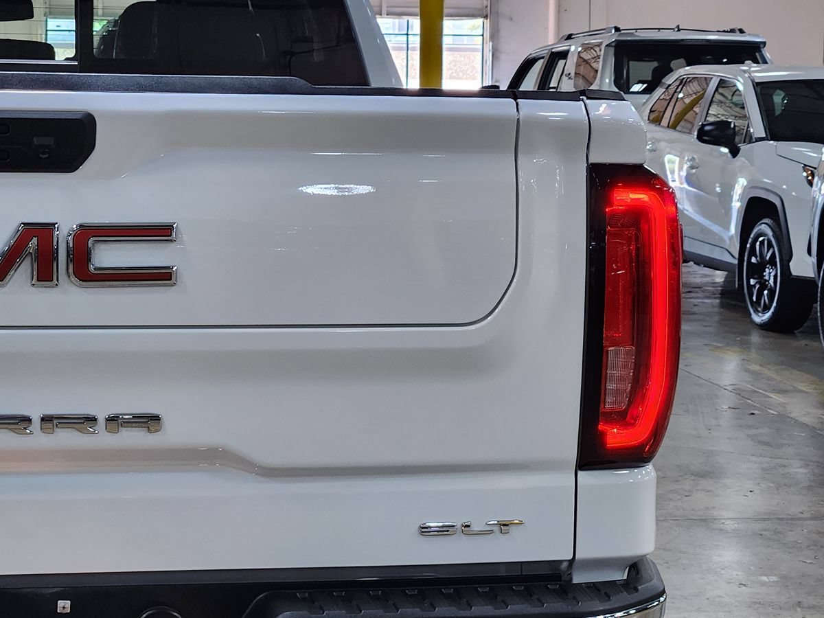 Used 2022 GMC Sierra 1500 SLT AWD/4WD image 22