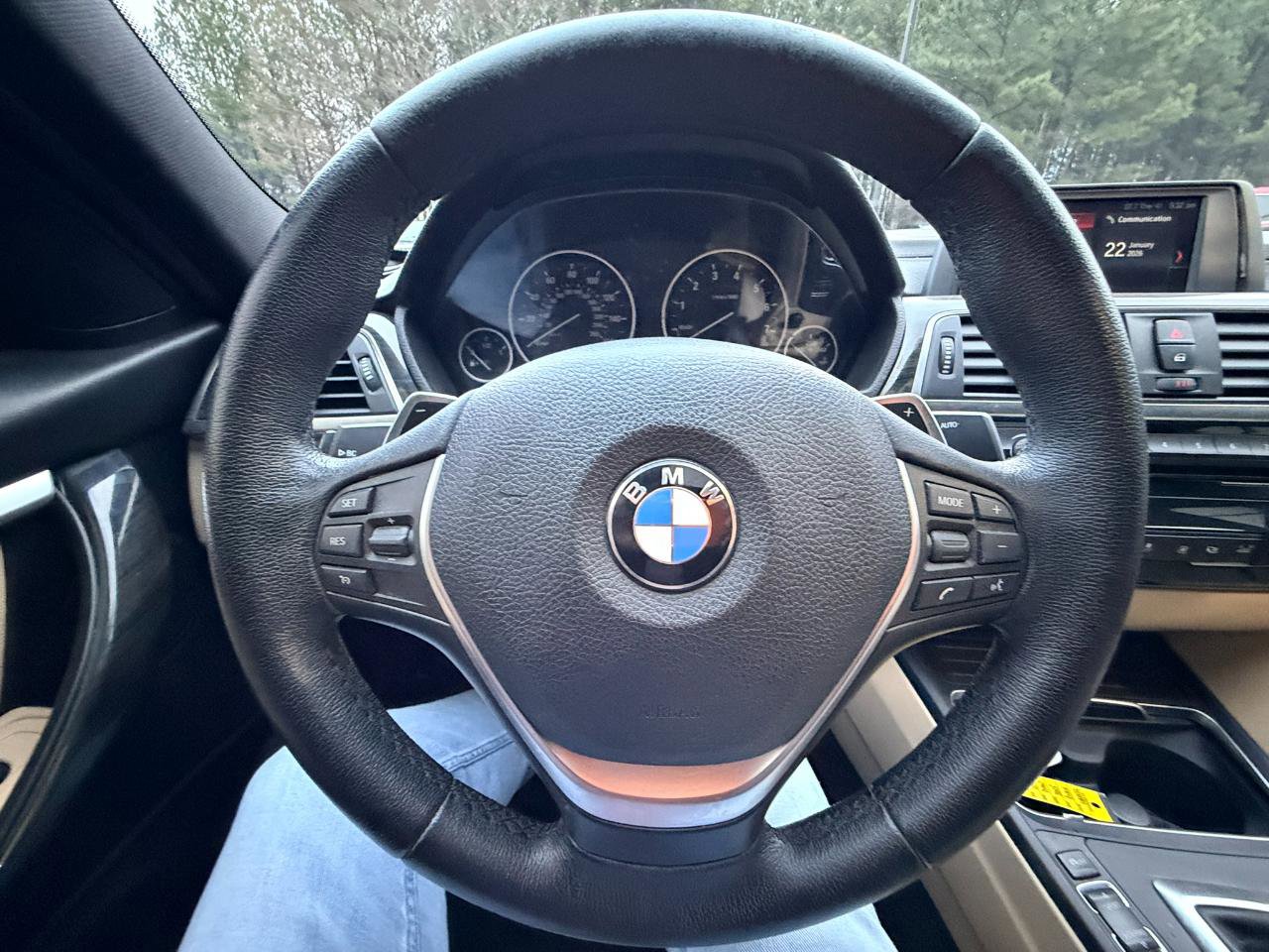 Used 2018 BMW 330i Sedan w/ Convenience Package RWD image 17
