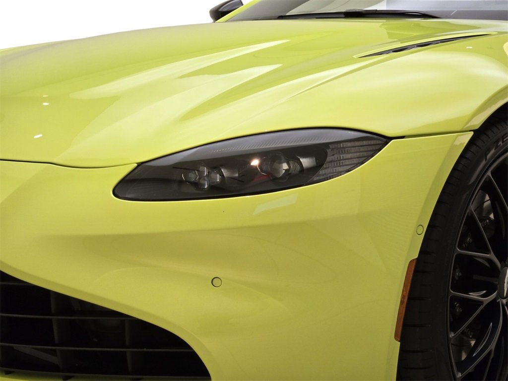 Used 2023 Aston Martin V8 Vantage image 5